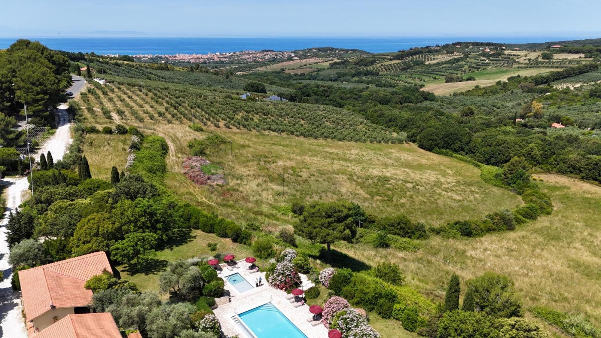 La Muccheria San Vincenzo Eksteriør bilde